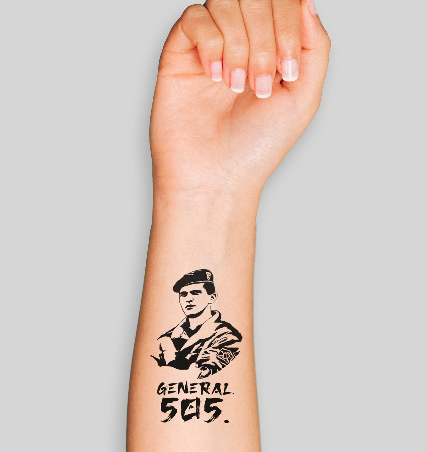 izet nanić | privremena tetovaza – proizvod sa motivom generala izeta nanića