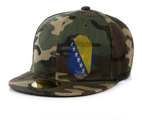 Otisak bosanski | Kacket sa motivom ljiljana – patriotski simbol Bosne i Hercegovine