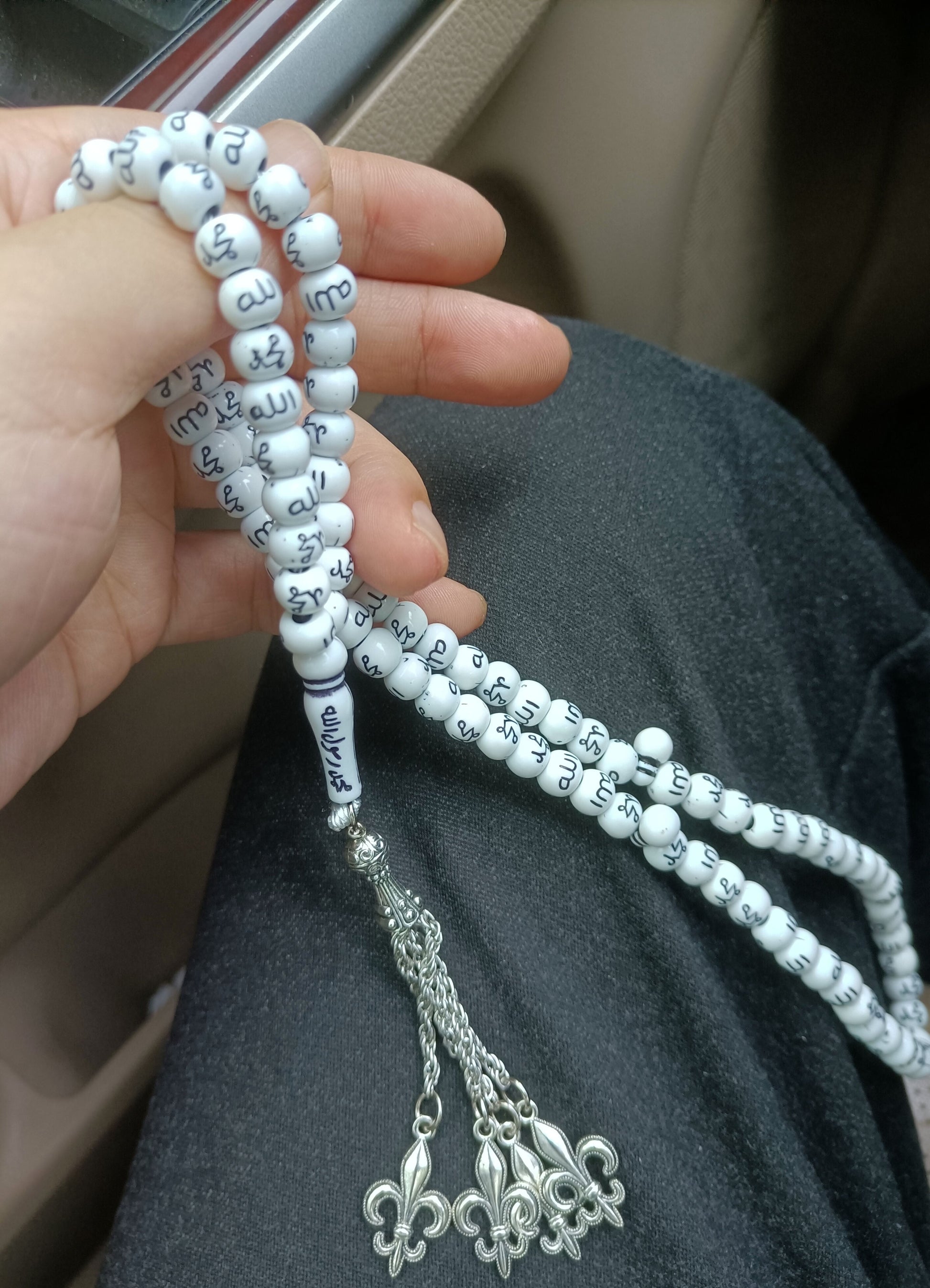 Ljiljani | Ukrasni tespih sa motivom ljiljana â€“ patriotski simbol Bosne i Hercegovine