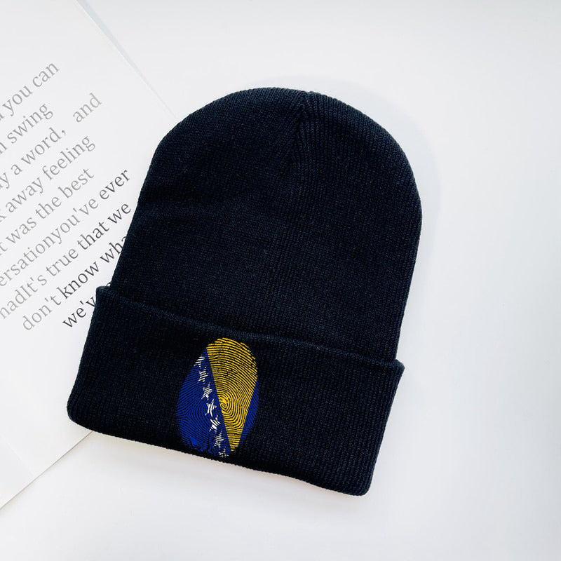 Otisak Bosanski | Kapa sa motivom ljiljana – patriotski simbol Bosne i Hercegovine