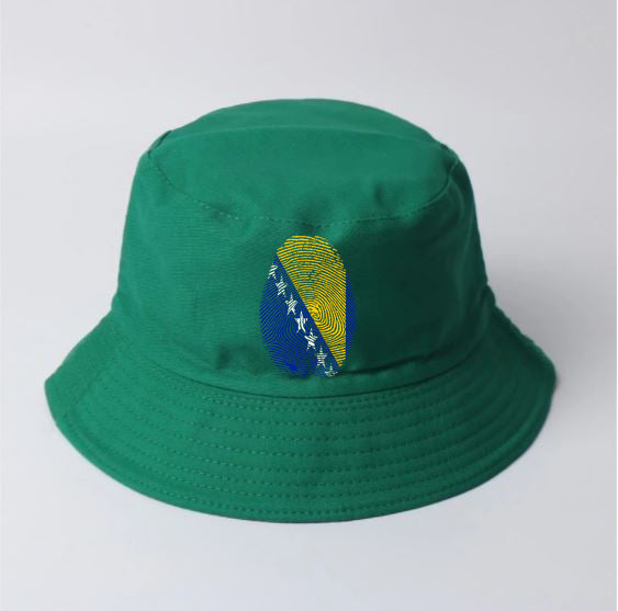 Otisak Bosanski | Sesir sa motivom ljiljana – patriotski simbol Bosne i Hercegovine